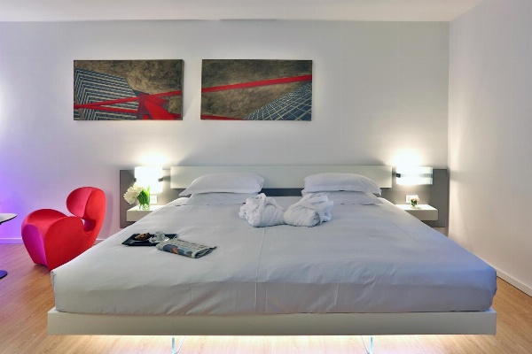 Urban Hotel Design image 5